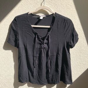 Tilly’s Cute, Black, Light, Criss-Cross Tie Shirt